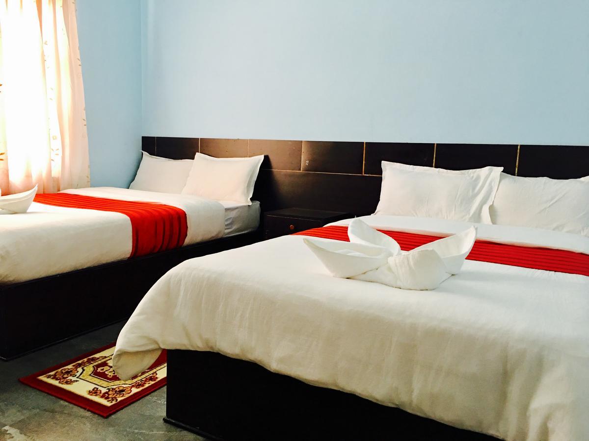 Hotel Pokhara International Exterior foto